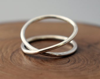 Infinity Ring Handmade in Recycled Sterling Silver - Gift