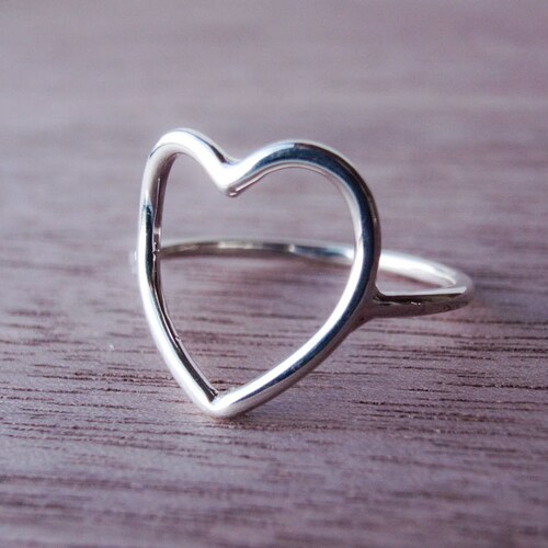 Bague coeur en argent sterling recyclé - Bague coeur ouvert - Bague en forme de coeur - Contour de coeur - Grand coeur - Saint-Valentin - Cadeau - Amour