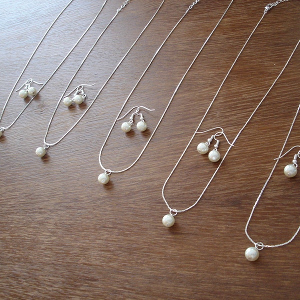6 Bridesmaid Pearl Jewelry Gift Sets -  Pearl Necklace and Earring Sets, Bridesmaid Jewelry Set