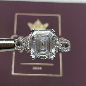 Labgrown Diamond Ring For Wedding Engagement Emerald 4.00 IGI Certified F VS2