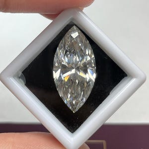 Marquise Lab Grown Diamond (6.00-12.00 CT): F VS1, IGI Certified