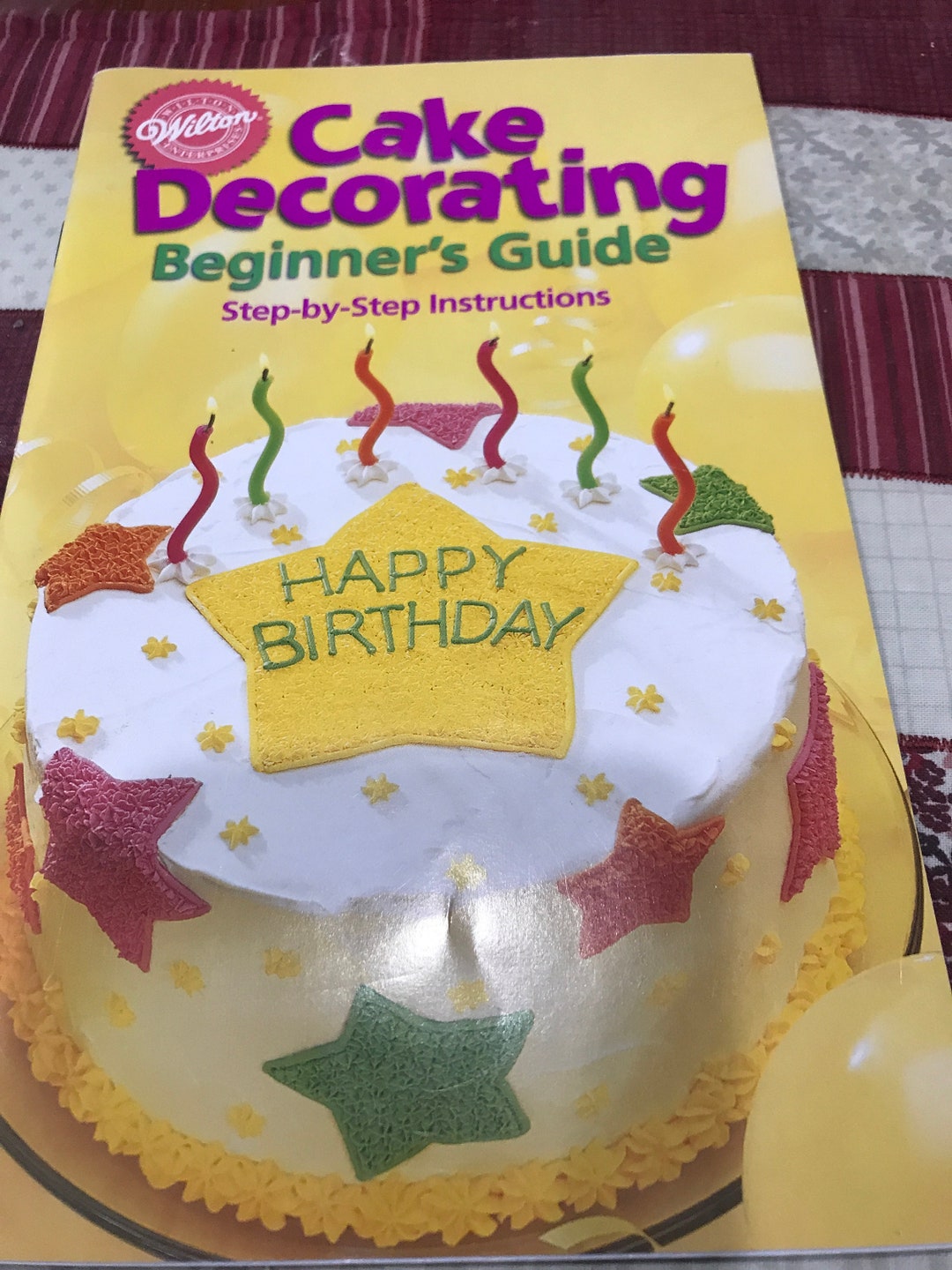 Vintage Wilton Cake Decorating Beginners Guide Booklet 2001 Step By