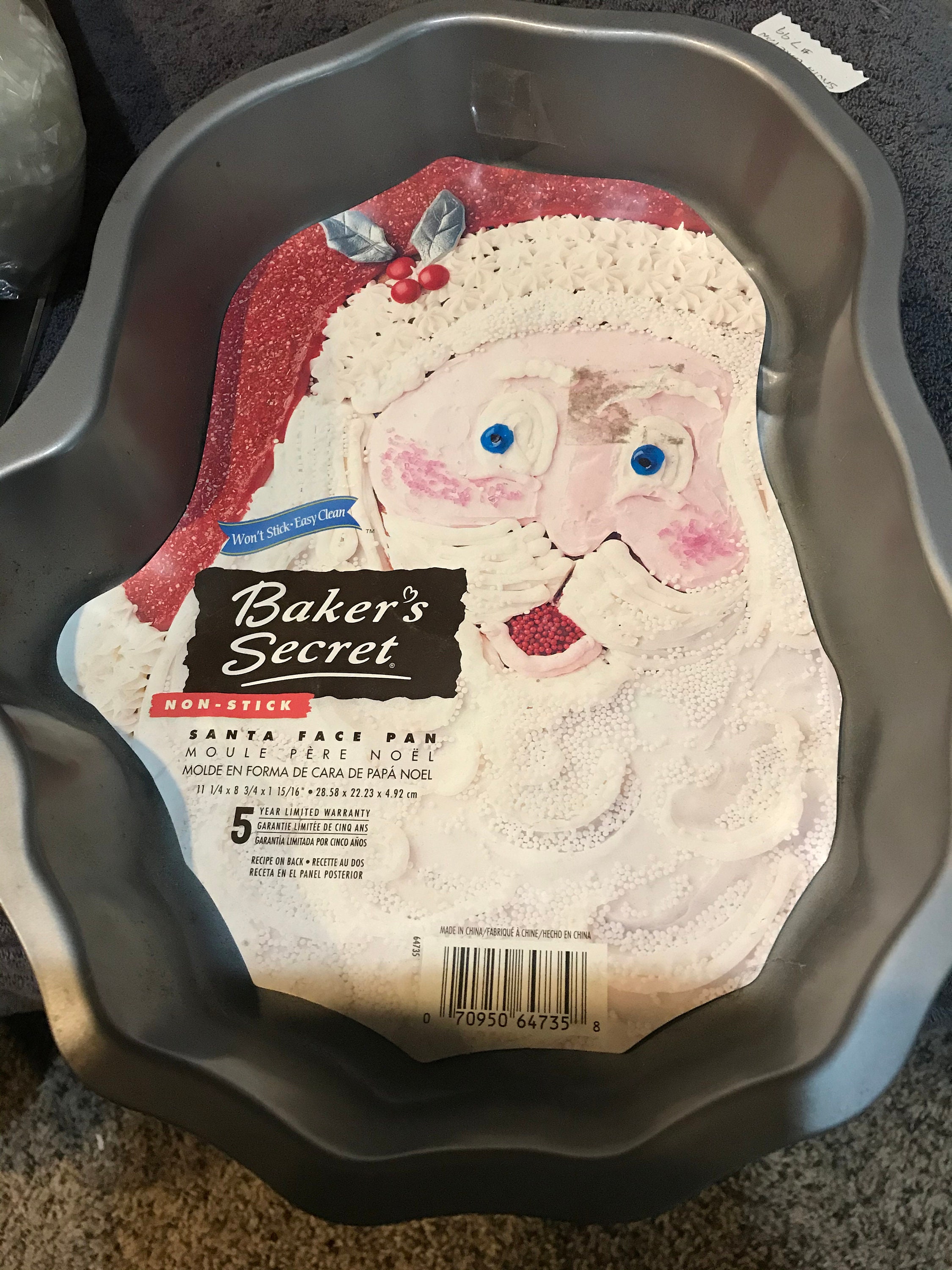 Santa face cake pan + original insert sheet - Baker’s secret new Christmas  pan