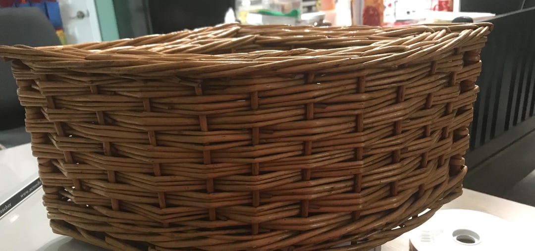 Corner Baskets Choice of 3 Sizes Woven Wicker Baskets Home Decor and ...