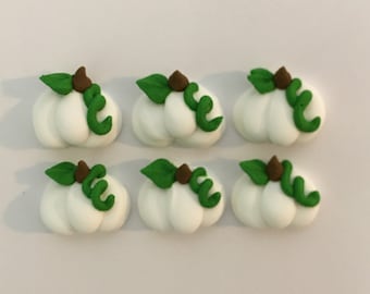 50 white royal icing sugar pumpkins Approx size 1”