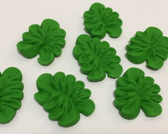 100 royal icing leaves Approx. size 1” long