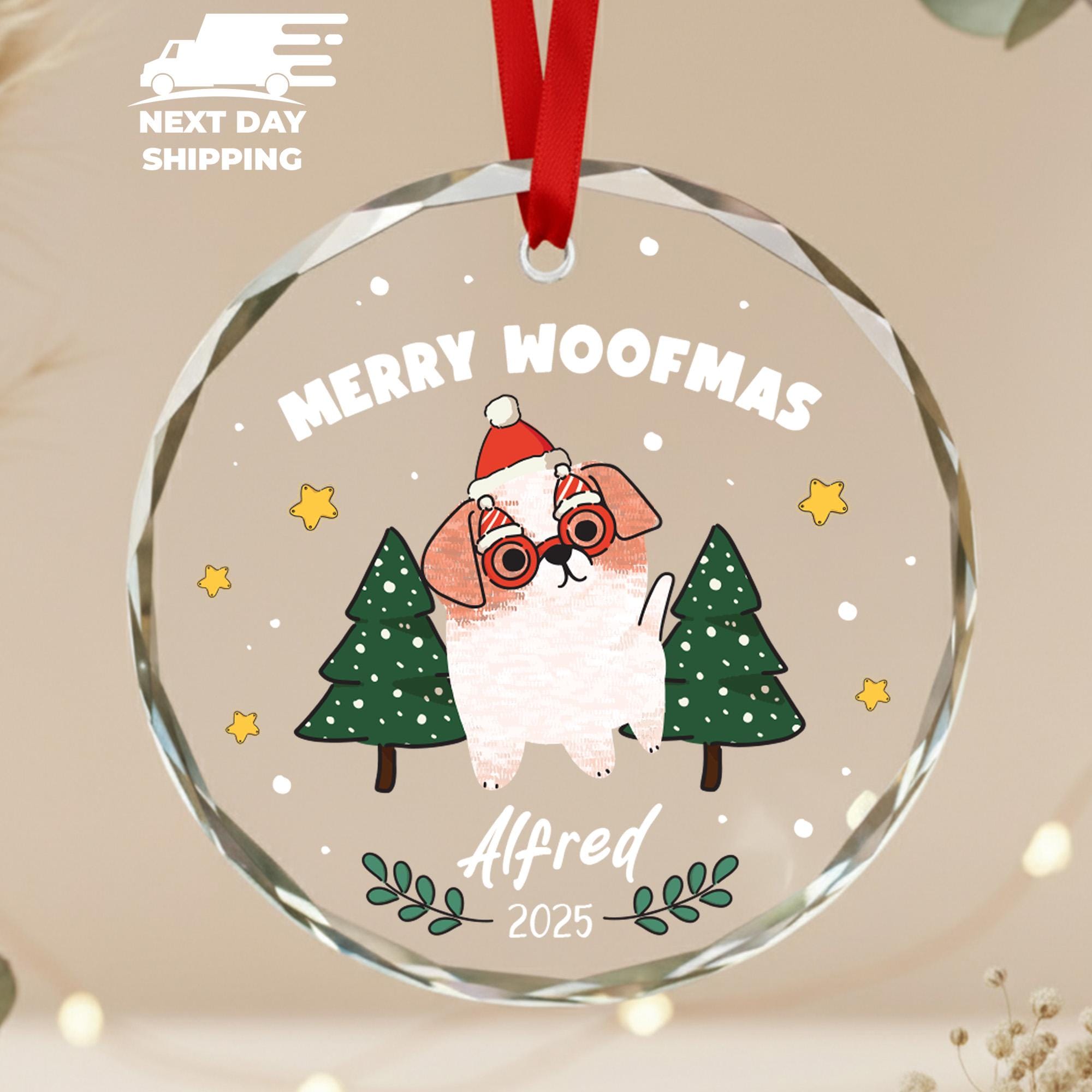 Merry Woofmas Round Ornament, Personalized Dog Name Ornament, Dog Lover Christmas Keepsake, Christmas Gift For Dog Owner, Dog Mom Dad Gift