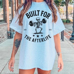 Camiseta para el más allá, camiseta de gimnasio, camiseta de esqueleto, funda para bomba de aire, camiseta vintage, camiseta universitaria, camiseta gráfica, regalos para él, regalos para ella