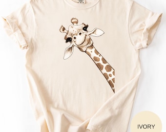 Comfort Colors Giraffe Shirt, Animal Lover Tshirt, Safari Tee, Nature Lover Shirt, Cute Giraffe Shirt, Zoo Animal Shirt, Giraffe Lover Gift