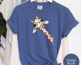 Comfort Colors Giraffe Shirt, Animal Lover Tshirt, Safari Tee, Nature Lover Shirt, Cute Giraffe Shirt, Zoo Animal Shirt, Giraffe Lover Gift