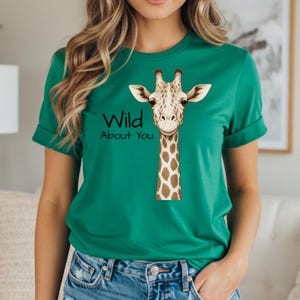 Giraffe Shirt, Animal Lover Tshirt, Safari Tee, Nature Lover Shirt, Cute Giraffe Shirt, Zoo Animal Shirt, Giraffe Lover, Giraffe Sweatshirt