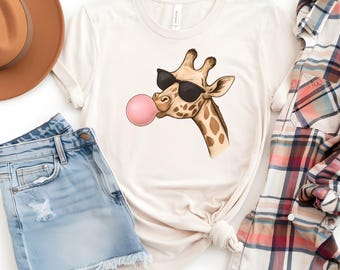 Giraffe Shirt, Animal Lovers Tshirt, Safari Tee, Nature Lover Shirt, Cute Giraffe Shirt, Zoo Animal Shirt, Giraffe Lover, Pink Bubble Gum