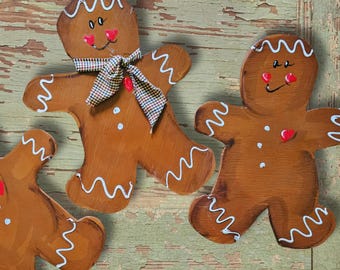 Rustic Wood Gingerbread Man Sign: Cottagecore Christmas Ornament