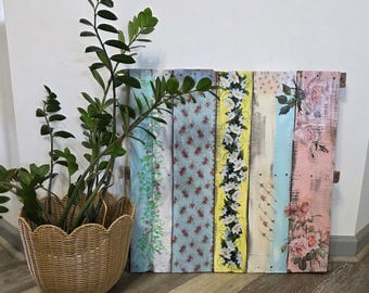 Cottagecore Floral Wall Art on Reclaimed Wood Romantic English Garden Decor Hand-Painted Cottage Garden Roses Daisies Farmhouse Wall Hanging