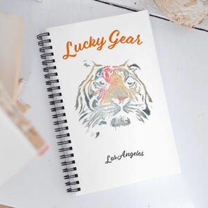 Witte tijger, notitieboek met spiraalpunten, dubbelzijdig, staat voor balans, fortuin, geluk en moed. Ideaal voor tekenen, mindmappen en aantekeningen maken.