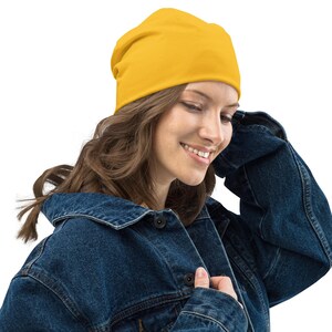 Senfgelb - Beanie. Warm, stilvoll, super bequem, normale Passform, doppellagig, leicht zu reinigen, umweltfreundlich, made to order