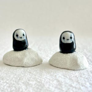 Miniature Ceramic No Face Statue: Spirited Away Fan Art
