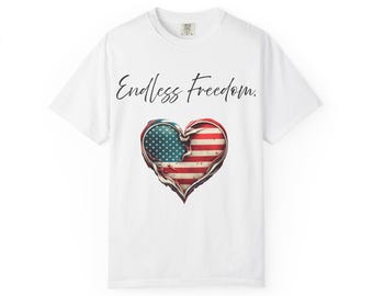 American Flag Heart Shirt - 4th of July T-Shirt - Patriotic USA Shirt - Independence Day Tee - Cute July 4th Shirt for Women & Men