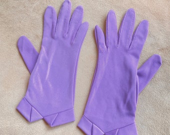 PASTEL Vintage Lavender Gloves, Retro Pinup Gloves, Wrist Length Short  Gloves Small to XS, 50's, 60's Retro Rockabilly, Wedding Gloves