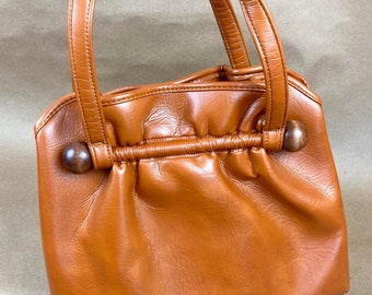 Caramel Brown Faux Leather Handbag, 70s Boho Handbag, Slouchy Top Handle Purse, Vegan Faux Leather and Wood // FREE SHIPPING