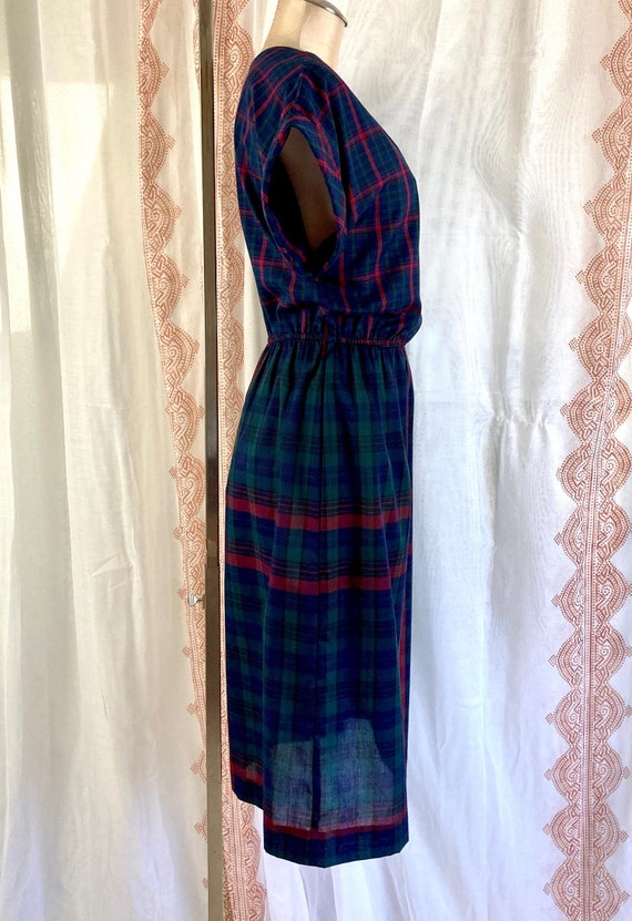 Vintage 80 Does 50s Dress, Preppy Navy and Red Pl… - image 9