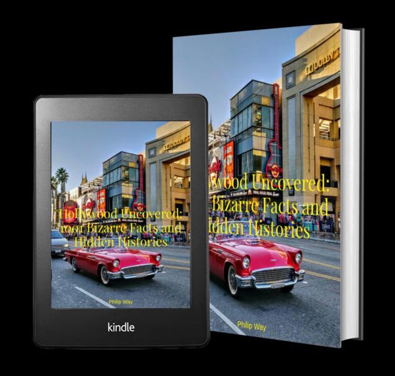 Puede incluir: Un libro y un lector de libros electr&oacute;nicos Kindle que muestran la portada de "Hollywood Uncovered: Bizarre Facts and Hidden Histories". El libro y el lector de libros electr&oacute;nicos muestran un coche rojo cl&aacute;sico frente a un edificio de Hollywood.
