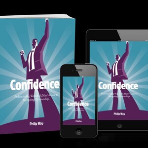 以下が含まれることがあります： 自己啓発本「Confidence」の表紙が、本、スマートフォン、タブレットに表示されています。表紙には、腕を上げたスーツ姿の人物の紫色のイラストが、白い光線のある青い背景に描かれています。タイトルは白です。