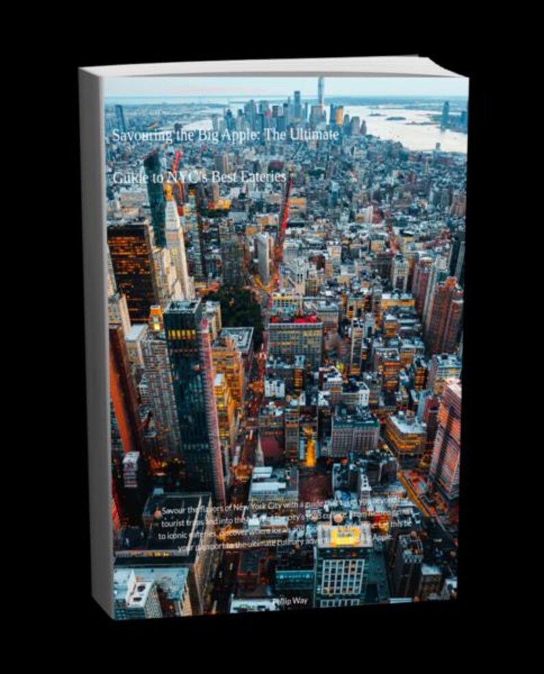 Op de afbeelding: Boekomslag met de titel "Savouring the Big Apple: The Ultimate Guide to NYC's Best Eateries". De afbeelding toont een kleurrijk luchtfoto van New York City met wolkenkrabbers en een rivier.