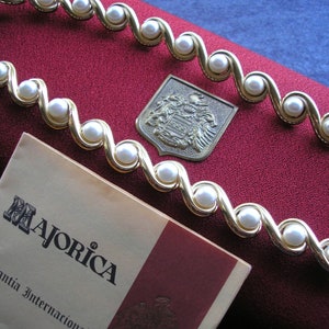 MAJORICA Pearl Necklace In Original Box Signed, Majorica Pearls, Spanish Perlas, Majorca Pearl Choker, Gift Pearls, Bridal Pearls image 2