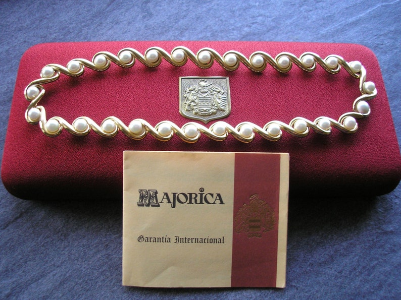 MAJORICA Pearl Necklace In Original Box Signed, Majorica Pearls, Spanish Perlas, Majorca Pearl Choker, Gift Pearls, Bridal Pearls image 1