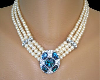 Vintage Pearl Choker, Pearl And Paua Shell Choker, 3 Strand Pearls, Simulated Pearls, Pearl Choker With Abalone Shell Pendant, Cream Pearls