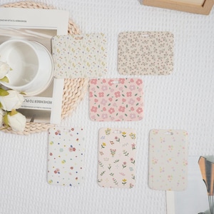 Floral Ausweishalter, langlebige und stilvolle ID Ausweishülle, Schule Ausweisschutz, Schiebeverschluss Id Halter, Add-on für Lanyard, horizontal und vertikal