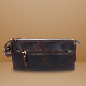 Handmade Leather Toiletry Bag – Personalized Dopp Kit for Men, Travel Shaving Bag, Gift for Him
