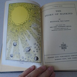 1920s The Story of Mankind by Hendrik van Loon Newberry Medal Winner