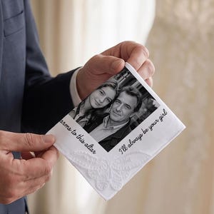 Cadeau voor de vader van de bruid, gepersonaliseerde zakdoek met foto voor papa, een persoonlijk huwelijksaandenken van dochter