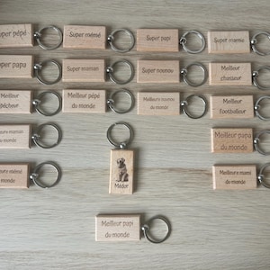 Personalized / Customizable Wooden Keychain - Unique personalized gift idea for pets, dogs, cats... or children, couples