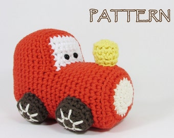 Crochet pattern train engine amigurumi stuffed toy tutorial English and Dutch pdf