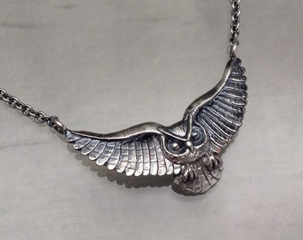 Tiny Swooping Owl Pendant