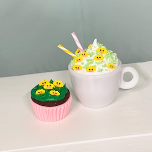 Mini Easter Cupcake and Drink for 14- 18&quot; doll-cocoa,accessories, 1/3 scale