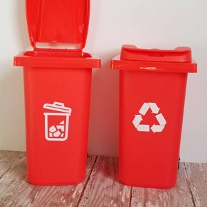 Trash Can or Recyclables Bin 1/13 scale for 14.5"- 18" dolls- various colors- dollhouse accessories