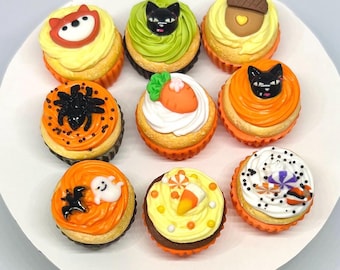 Mini herfst Halloween cupcake nepvoedsel 1/3 schaal voor 14,5"-18" pop-elf rekwisieten-poppenhuisaccessoire-snacks