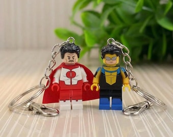 Custom Action figure Keychain | Superhero Invincible and Omniman Keyring | Legendary Comic Movie Inspired Toy Keychain | Collectible Keyring