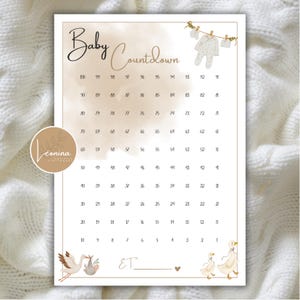 Puede incluir: Una tabla rectangular de cuenta regresiva para bebés con fondo de acuarela beige, números del 100 al 1 e ilustraciones de ropa de bebé en un tendedero, una cigüeña cargando un bulto y dos patos. El texto dice Baby Countdown.