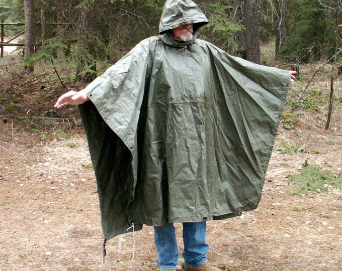 Military Surplus US Army Rain Poncho 1961 Vietnam Era Multipuropse Rain ...