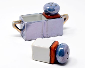 Salt and Pepper Shakers Hand Painted Japan