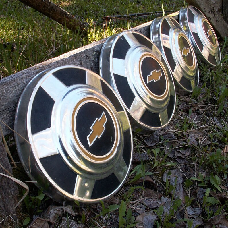 Vintage Chevy Hubcaps all Four Etsy