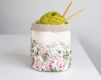 Storage basket with Peony print.