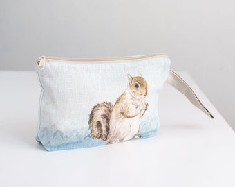 Linen wristlet pouch with Squirrel print