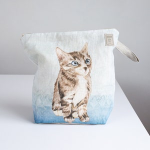 Project Bag with zipper for knitters. Large. Cat printed bag.