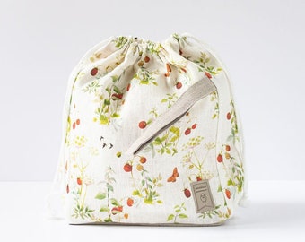 Large Knitting Project Bag. Drawstring bag. Special KnitterBag design. Strawberry print design.